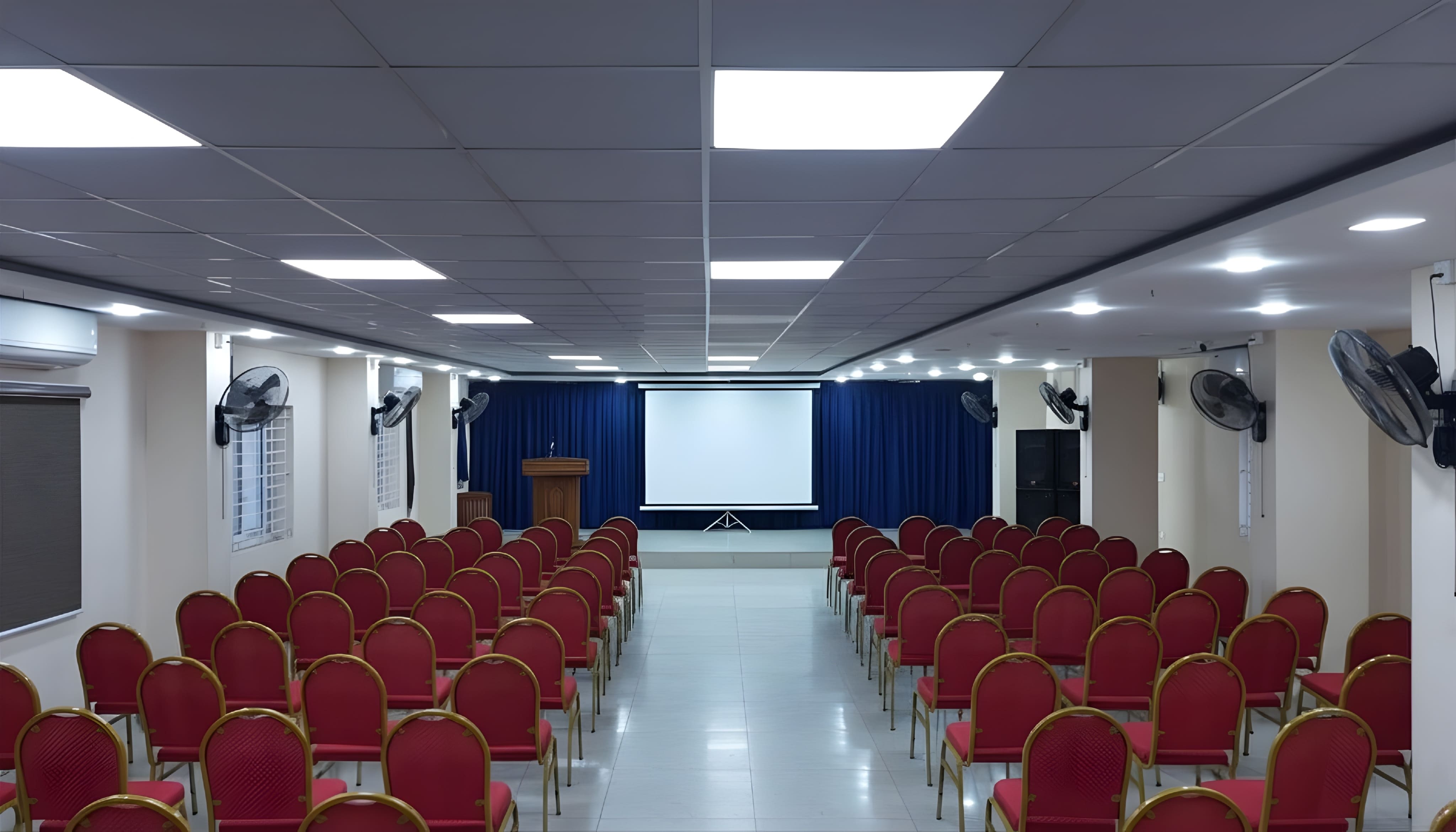 Corporate Meetings at Darkshini Party Hall